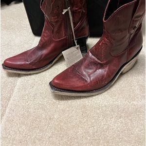 New cowboy boots-never worn